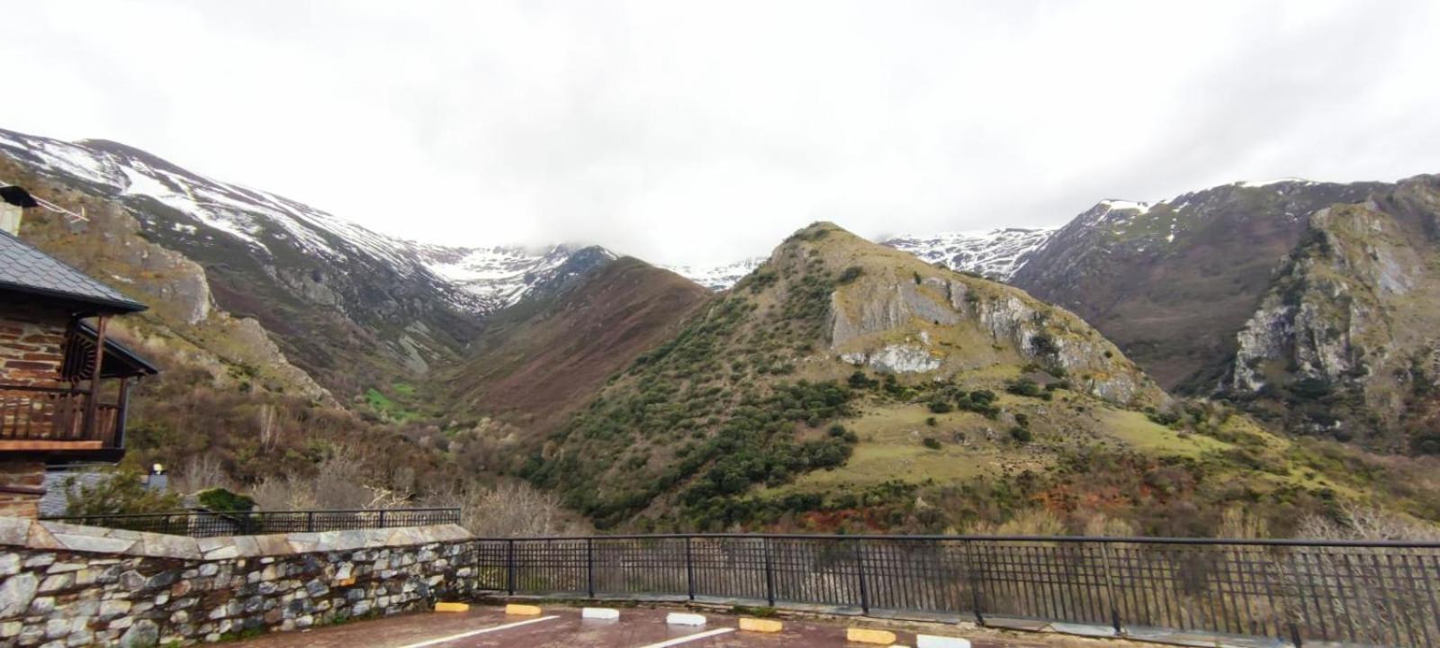 El Mirador Del Rosal Apartment Ponferrada Bagian luar foto